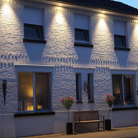 B&B Montenakerhof Ремст Екстер'єр фото