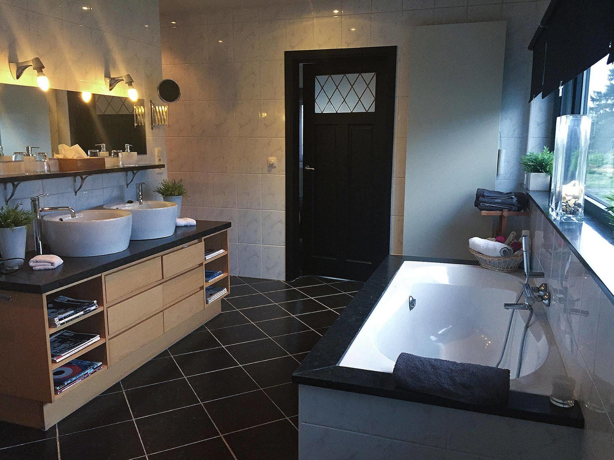 B&B Montenakerhof Ремст Екстер'єр фото
