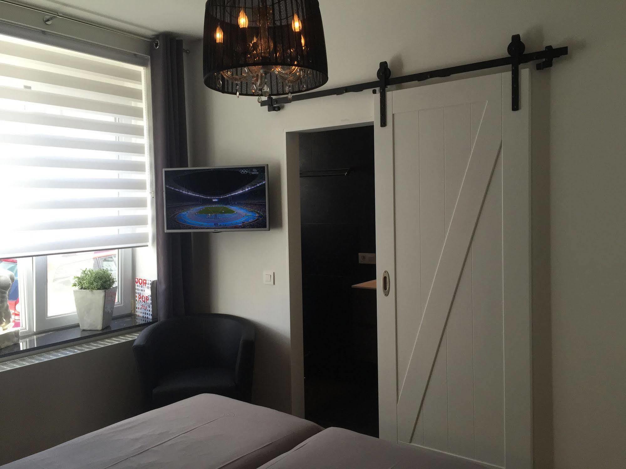 B&B Montenakerhof Ремст Екстер'єр фото